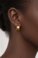 Boucle d’oreille en acier inoxydable. $10 unités , 3 paires pour $25